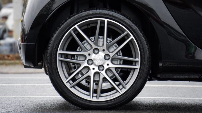 automobile-automotive-car-rim-244553